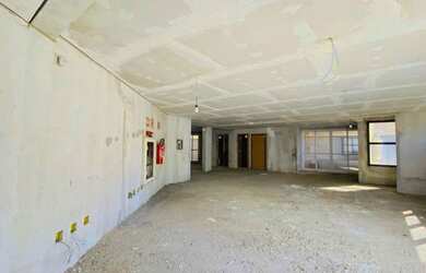 Imagem 2: Ponto para alugar na zona sul por R$ 5.000/mês - Vila Ana Maria - Ribeirão...