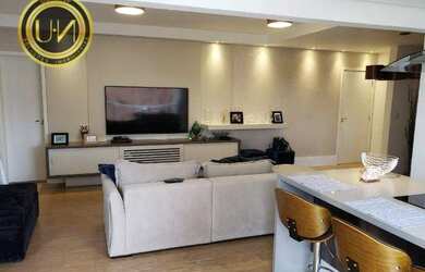 Imagem: O apartamento possui 2 Dormitórios, 2 Banheiros, 2 Vagas na