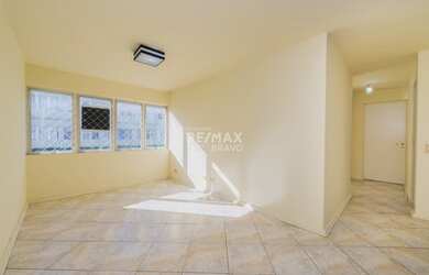 Imagem: O apartamento possui 3 Dormitórios, 2 Banheiros, 1 Vaga na