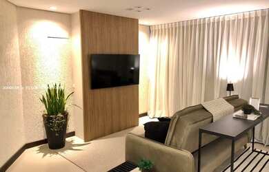 Imagem: O apartamento possui 1 Dormitório, 1 Banheiro, 1 Vaga na garagem