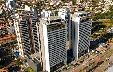 Imagem: O depósito possui 5 Vagas na garagem, 154m² de Área e está