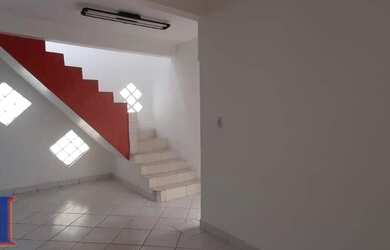 Imagem 6: Sobrado com 3 dormitórios - venda por R$ 590.000 ou aluguel por R$ 2.350/mês - Vila Bela V