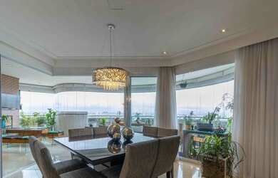 Imagem: O apartamento possui 3 Dormitórios, 4 Banheiros, 4 Vagas na