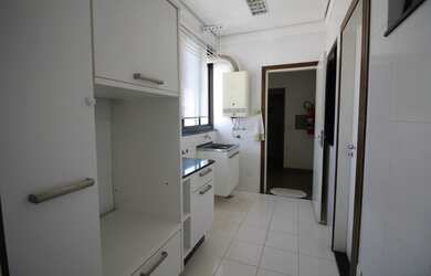 Imagem: O apartamento possui 3 Dormitórios, 3 Banheiros, 3 Vagas na