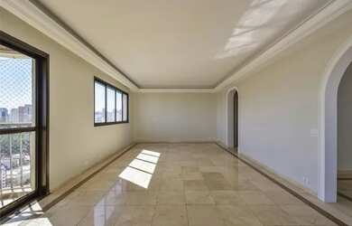 Imagem: O apartamento possui 3 Dormitórios, 5 Banheiros, 3 Vagas na