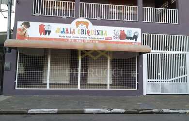 Imagem: A casa possui 2 Dormitórios, 1 Banheiro, 294m² de Área e