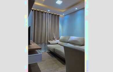 Imagem: O apartamento possui 2 Dormitórios, 1 Banheiro, 1 Vaga na garagem