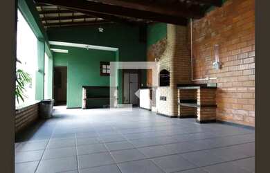 Imagem: A casa possui 5 Dormitórios, 5 Banheiros, 5 Vagas na garagem