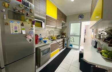 Imagem: O apartamento possui 3 Dormitórios, 2 Banheiros, 2 Vagas na