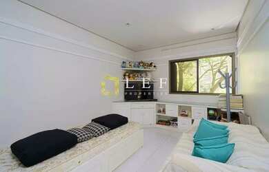 Imagem 12: Apartamento Alto Padrão. 250m² de Área, 3 Vagas na garageme4 Dormitórios