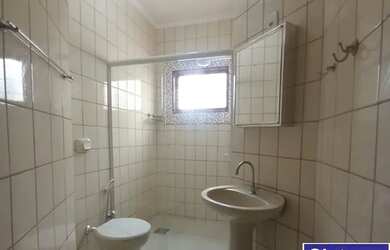 Imagem 4: SÃO JOSÉ DO RIO PRETO - Casa Padrão - Jardim Caparroz