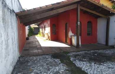 Imagem: A kitnet possui 1 Dormitório, 1 Banheiro, 1 Vaga na garagem