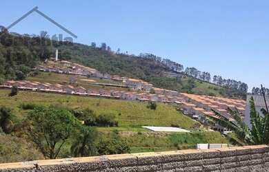 Imagem: O terreno possui 2.700m² de Área e está localizado em Jardim