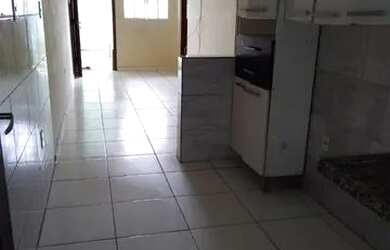 Imagem: A casa em condomínio possui 2 Dormitórios, 1 Banheiro, 3 Vagas