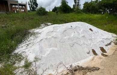 Imagem: O terreno possui 400.000m² de Área e está localizado em