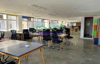 Imagem: O depósito possui 448m² de Área e está localizado em Pinheiros