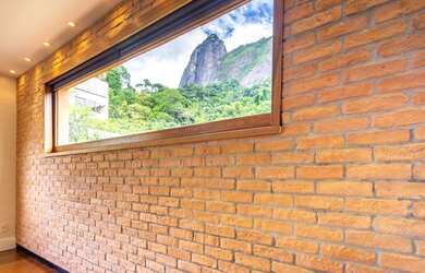 Imagem: O apartamento possui 3 Dormitórios, 3 Banheiros, 2 Vagas na