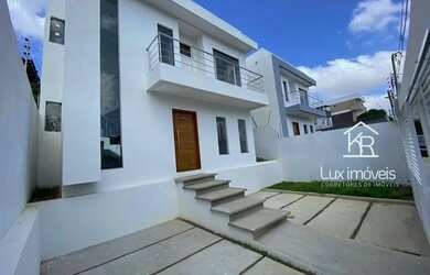 Imagem: A casa à venda possui 3 Dormitórios, 2 Banheiros, 2 Vagas