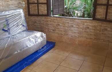 Imagem: A casa em condomínio possui 1 Dormitório, 1 Banheiro e Imóvel