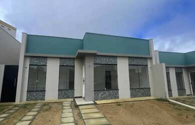 Imagem: A casa em condomínio possui 3 Dormitórios, 2 Banheiros e 1