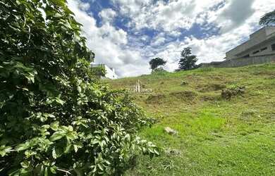 Imagem: O terreno possui 400m² de Área, Imóvel novo e está localizado