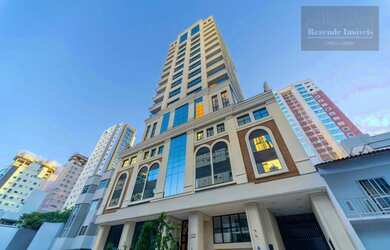 Imagem: O apartamento possui 3 Dormitórios, 3 Banheiros, 2 Vagas na