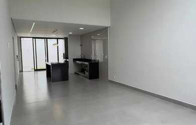 Imagem 4: Casa novinha a venda em Varginha