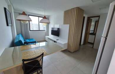 Imagem: O studio possui 1 Dormitório, 2 Banheiros, 1 Vaga na garagem