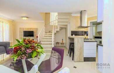 Imagem: A casa em condomínio possui 3 Dormitórios, 3 Banheiros, 2