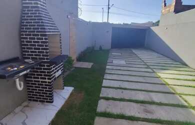 Imagem 4: Casa 3 Quartos 4 Vagas. Churrasqueira, Varanda, 100m² de Áreae4 Vagas...