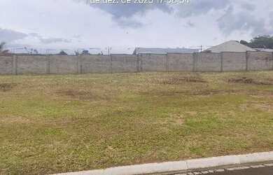 Imagem: O terreno possui 371m² de Área e está localizado em Villa