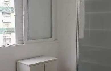 Imagem: O apartamento possui 1 Dormitório, 1 Banheiro, 43m² de Área