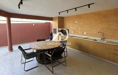 Imagem: A casa em condomínio possui 3 Dormitórios, 3 Banheiros, 2