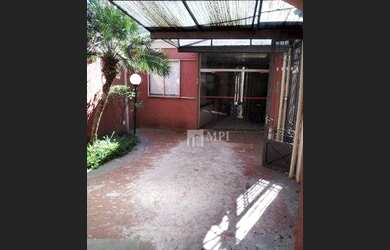 Imagem: O apartamento possui 3 Dormitórios, 1 Banheiro, 1 Vaga na garagem