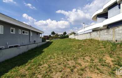 Imagem: O terreno possui 807m² de Área e está localizado em Chácaras