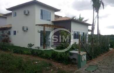 Imagem: A casa em condomínio possui 3 Dormitórios, 1 Banheiro, 3 Vagas