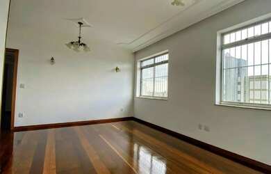 Imagem: O apartamento possui 3 Dormitórios, 3 Banheiros, 2 Vagas na