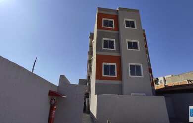 Imagem: O apartamento e possui 3 Dormitórios, Suítes, 1 Banheiro