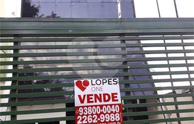 Imagem: O depósito possui 5 Vagas na garagem, 1.412m² de Área e