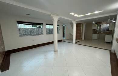 Imagem 1: Pontal - Casa para locação ou venda com piscina Recreio