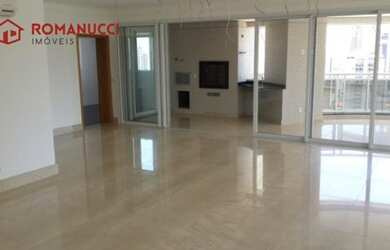 Imagem: O apartamento possui 4 Dormitórios, 5 Banheiros, 5 Vagas na