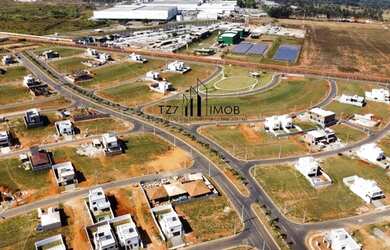 Imagem: O terreno à venda possui 439m² de Área e Imóvel novo e está