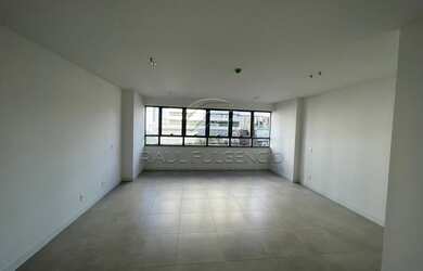 Imagem: O depósito possui 1 Vaga na garagem, 38m² de Área e está