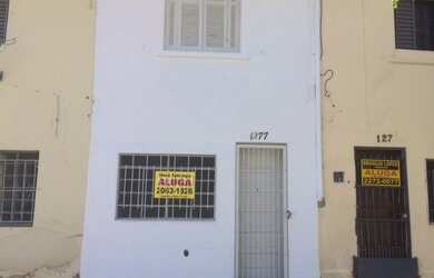 Imagem: A casa possui 2 Dormitórios, 1 Banheiro, 40m² de Área e