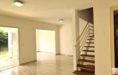 Imagem: A casa em condomínio possui 3 Dormitórios, 3 Banheiros e 180m²