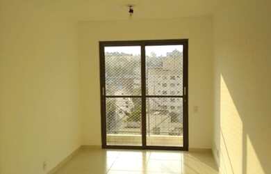 Imagem: O apartamento possui 3 Dormitórios, 1 Banheiro, 1 Vaga na garagem