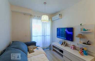 Imagem: O apartamento possui 3 Dormitórios, 2 Banheiros, 2 Vagas na