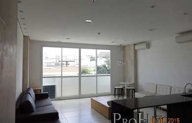 Imagem: O studio possui 1 Dormitório, 1 Banheiro, 2 Vagas na garagem