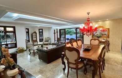 Imagem 3: A casa fica localizada em condomínio fechado em uma área nobre do Itaigara