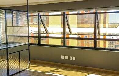 Imagem: A casa possui 1 Dormitório, 2 Banheiros, 1 Vaga na garagem